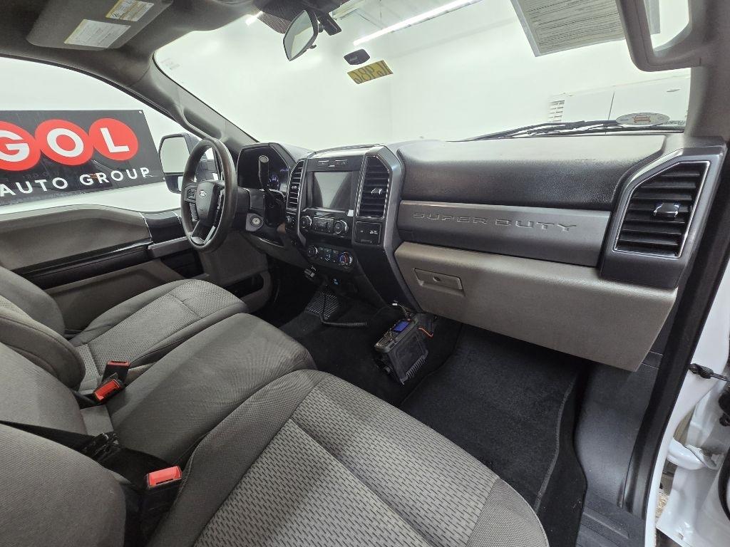 Ford F-250 SD XL Crew Cab 4WD 2022