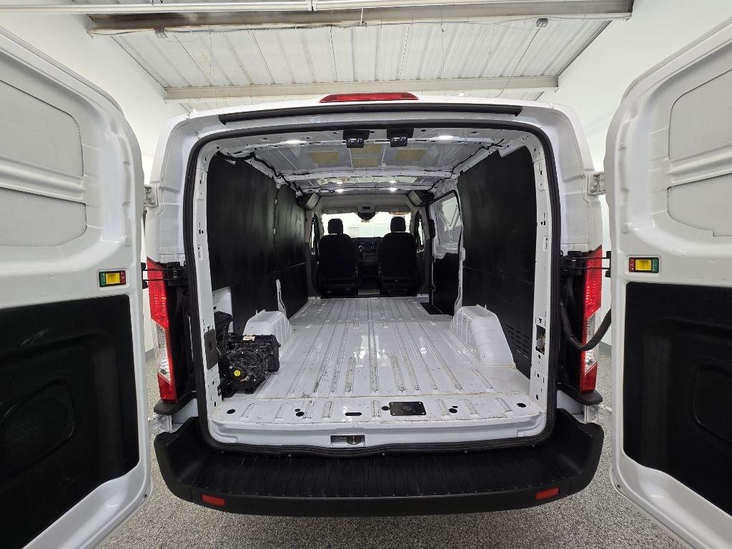 Ford Transit 150 Van Low Roof w/Sliding Pass. 148-in. WB 2023