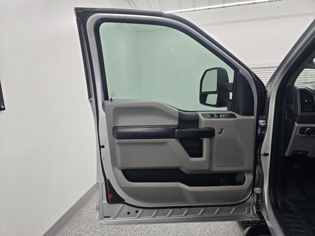 Ford F-250 SD XLT SuperCab Long Bed 4WD 2019