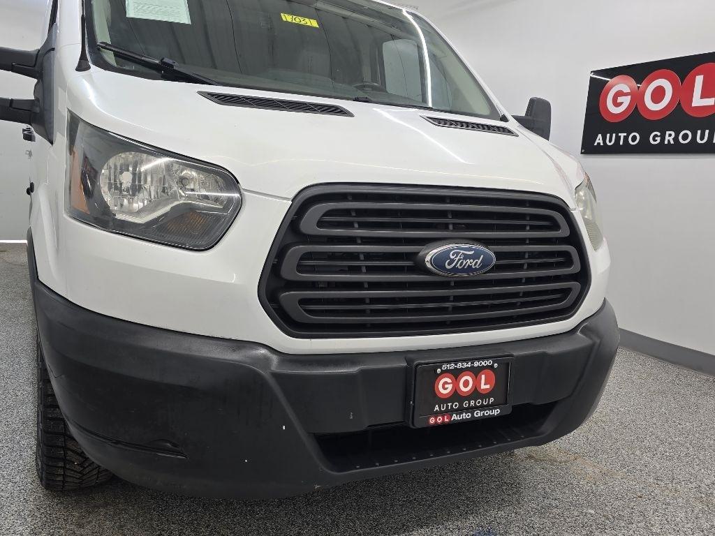 Ford Transit 350 Van Low Roof w/Sliding Pass. 148-in. WB 2015