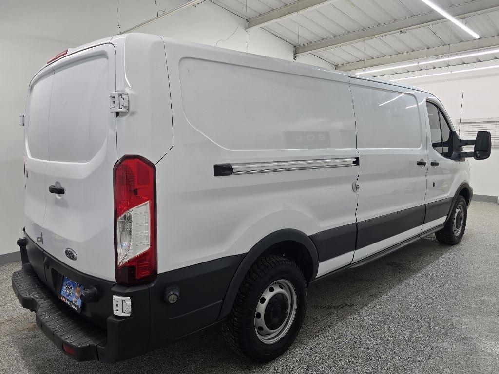 Ford Transit 350 Van Low Roof w/Sliding Pass. 148-in. WB 2015
