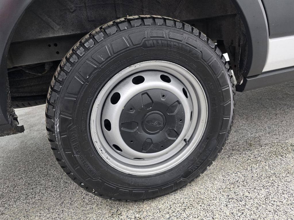 Ford Transit 350 Van Low Roof w/Sliding Pass. 148-in. WB 2015