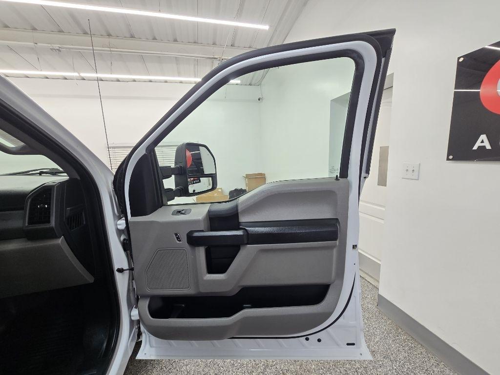 Ford F-350 SD XL 2WD 2018