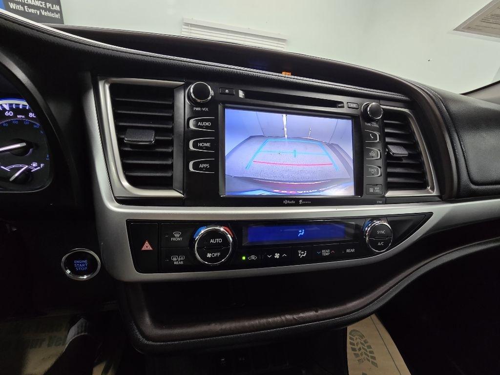 Toyota Highlander XLE FWD V6 2015