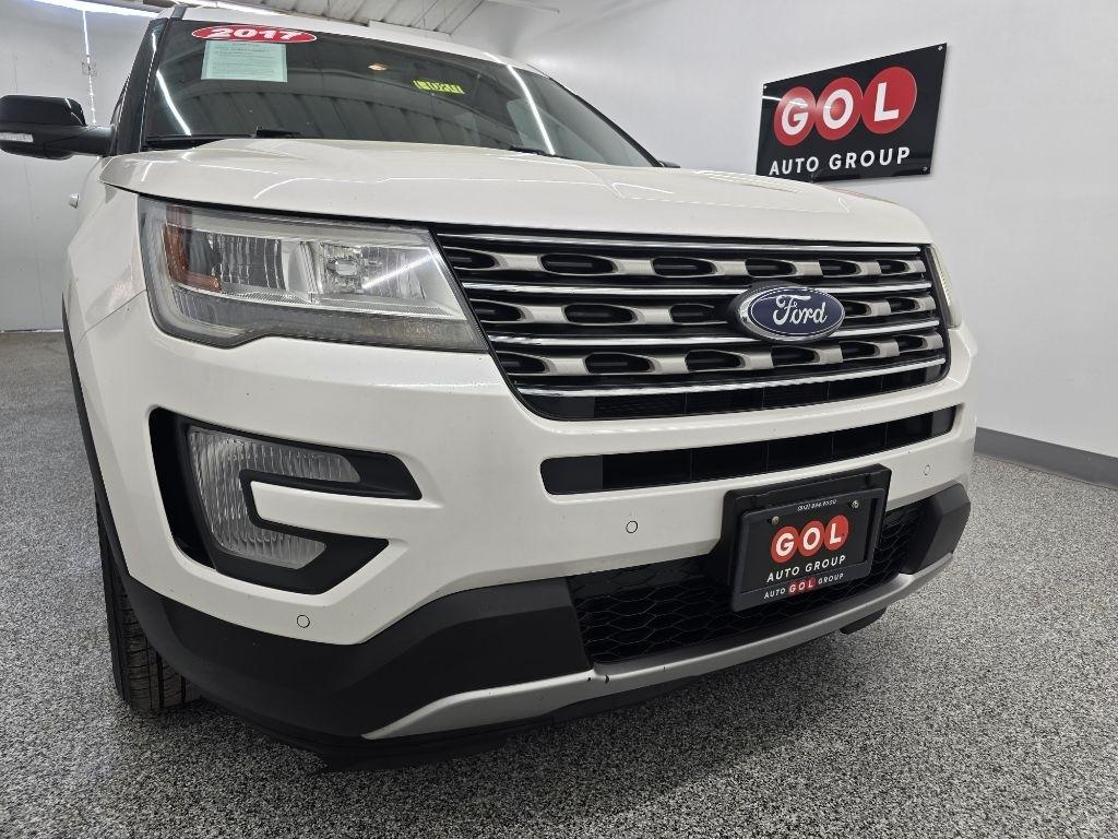 Ford Explorer XLT FWD 2017
