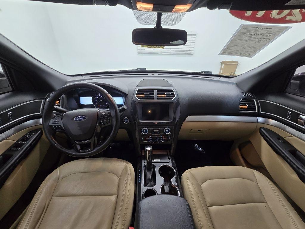 Ford Explorer XLT FWD 2017