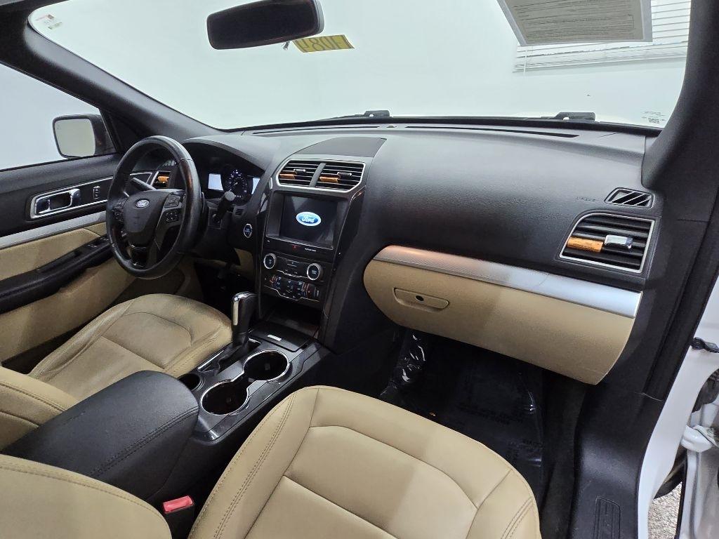 Ford Explorer XLT FWD 2017