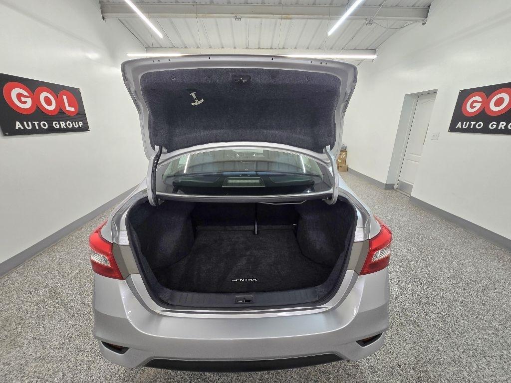 Nissan Sentra S CVT 2019