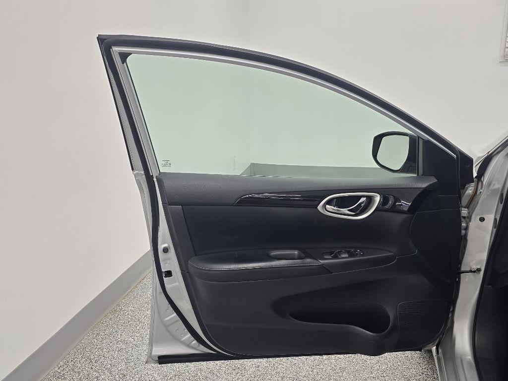 Nissan Sentra S CVT 2019