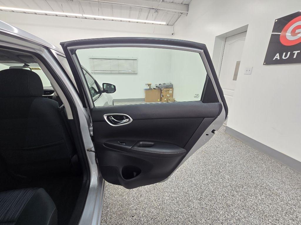 Nissan Sentra S CVT 2019