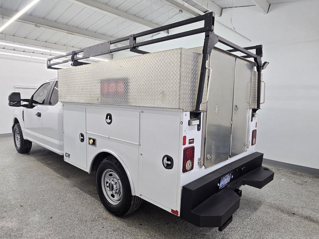 Ford F-350 SD XLT SuperCab Long Bed 2WD 2022