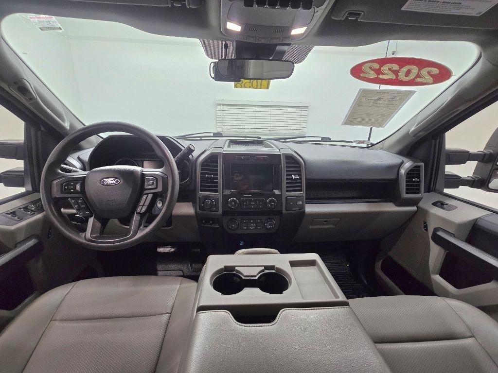 Ford F-350 SD XLT SuperCab Long Bed 2WD 2022