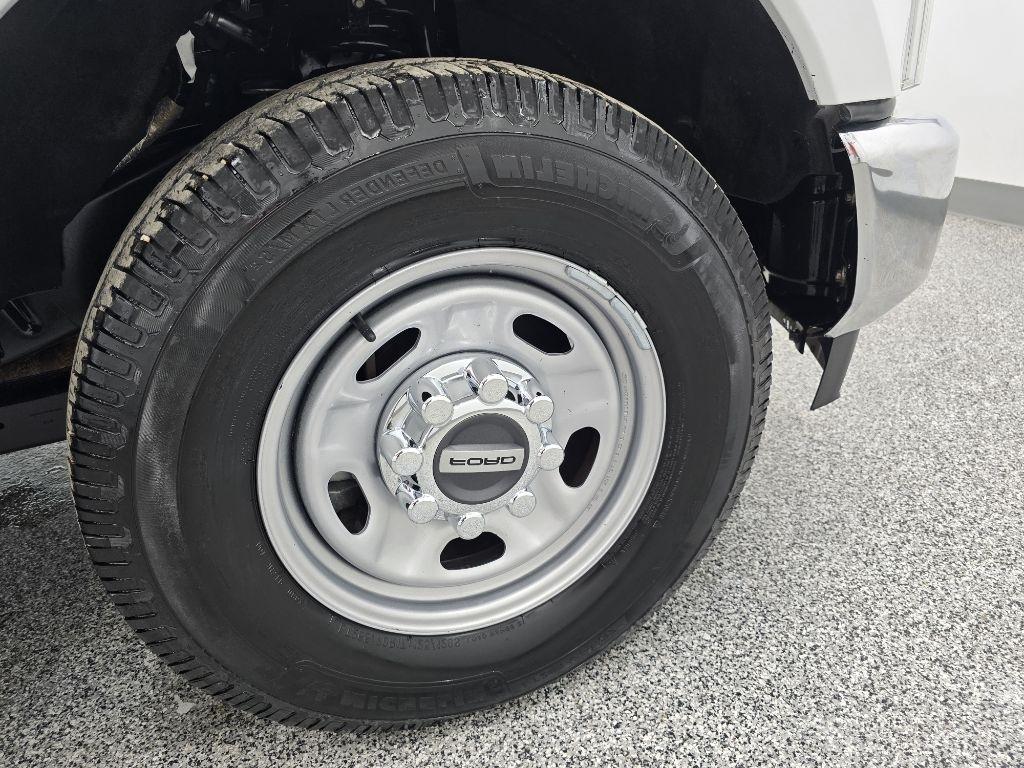 Ford F-350 SD XLT SuperCab Long Bed 2WD 2022