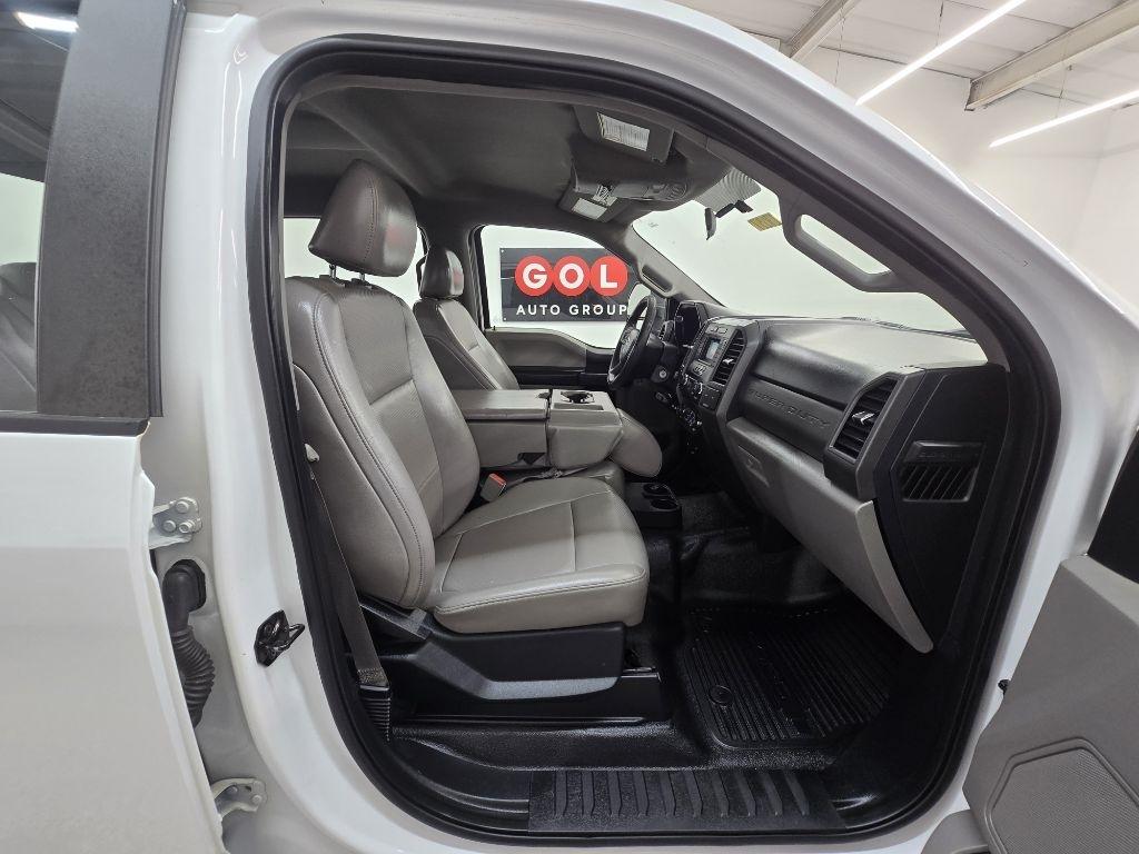 Ford F-250 SD XL Crew Cab 4WD 2018