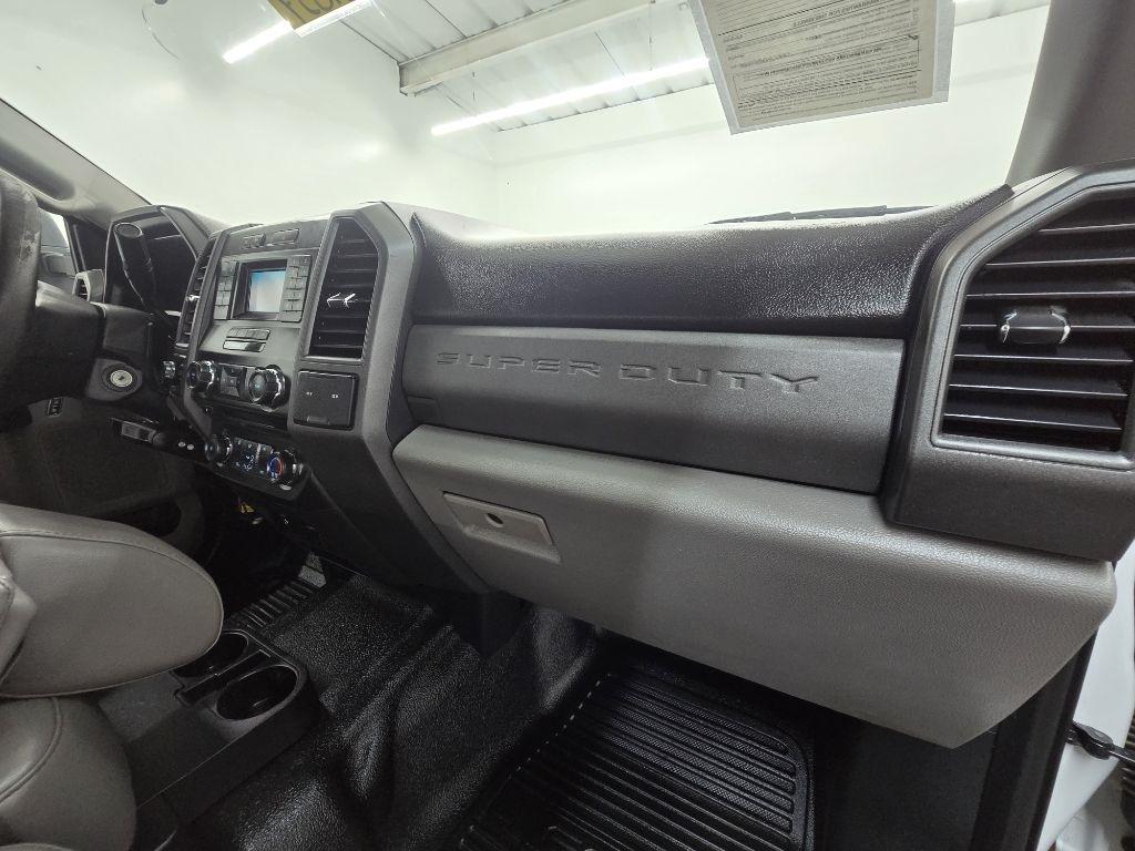 Ford F-250 SD XL Crew Cab 4WD 2018