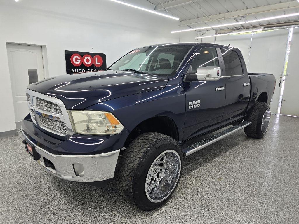 RAM 1500 SLT Crew Cab SWB 2WD 2017