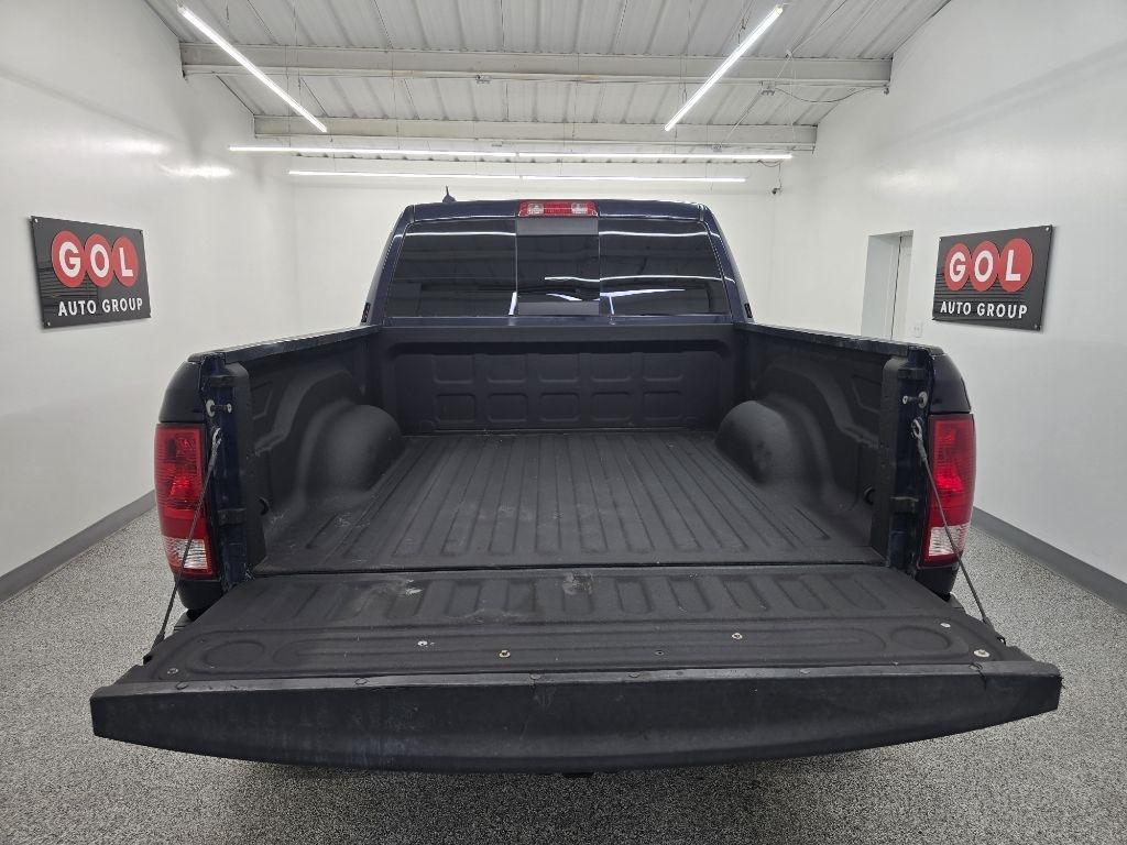 RAM 1500 SLT Crew Cab SWB 2WD 2017