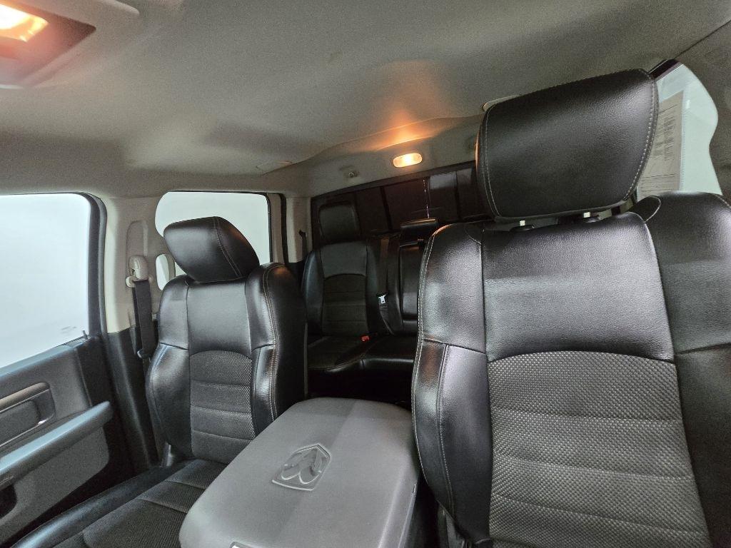 RAM 1500 SLT Crew Cab SWB 2WD 2017