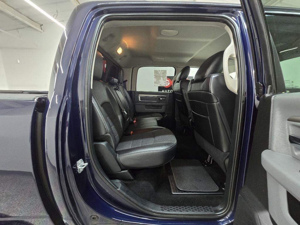 RAM 1500 SLT Crew Cab SWB 2WD 2017