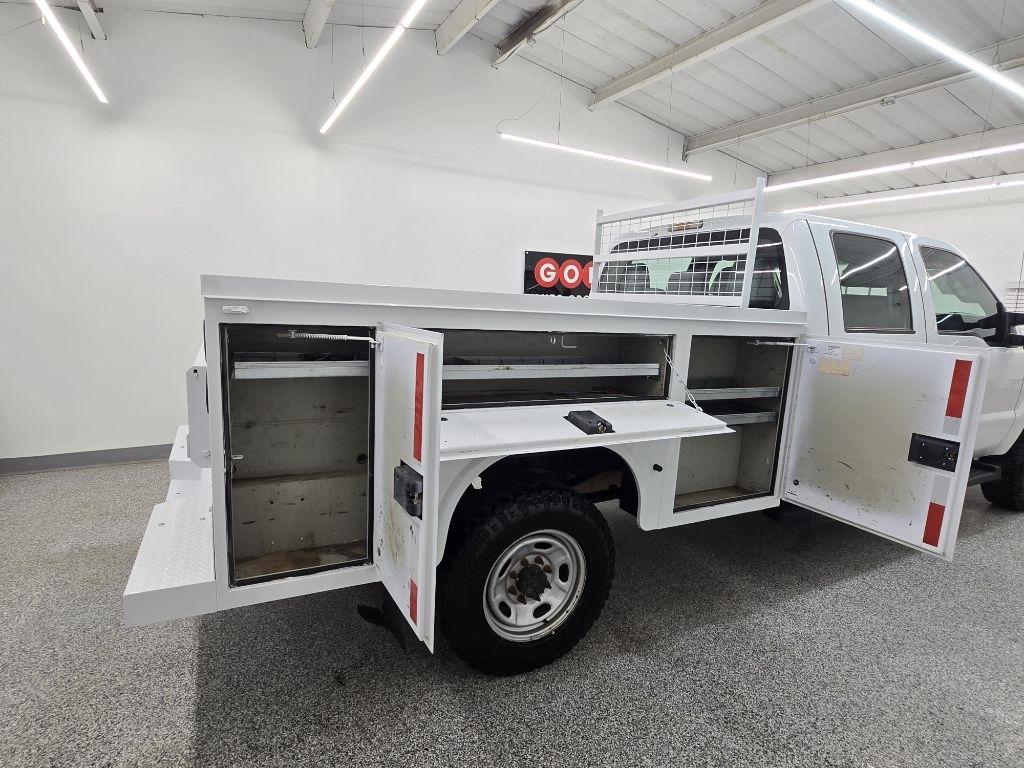 Ford F-350 SD XLT Crew Cab Long Bed 4WD 2011