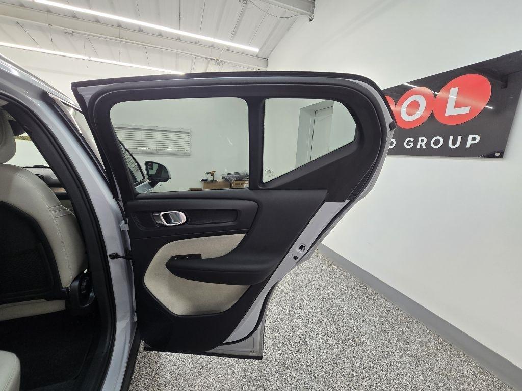 Volvo XC40 T5 Momentum AWD 2021