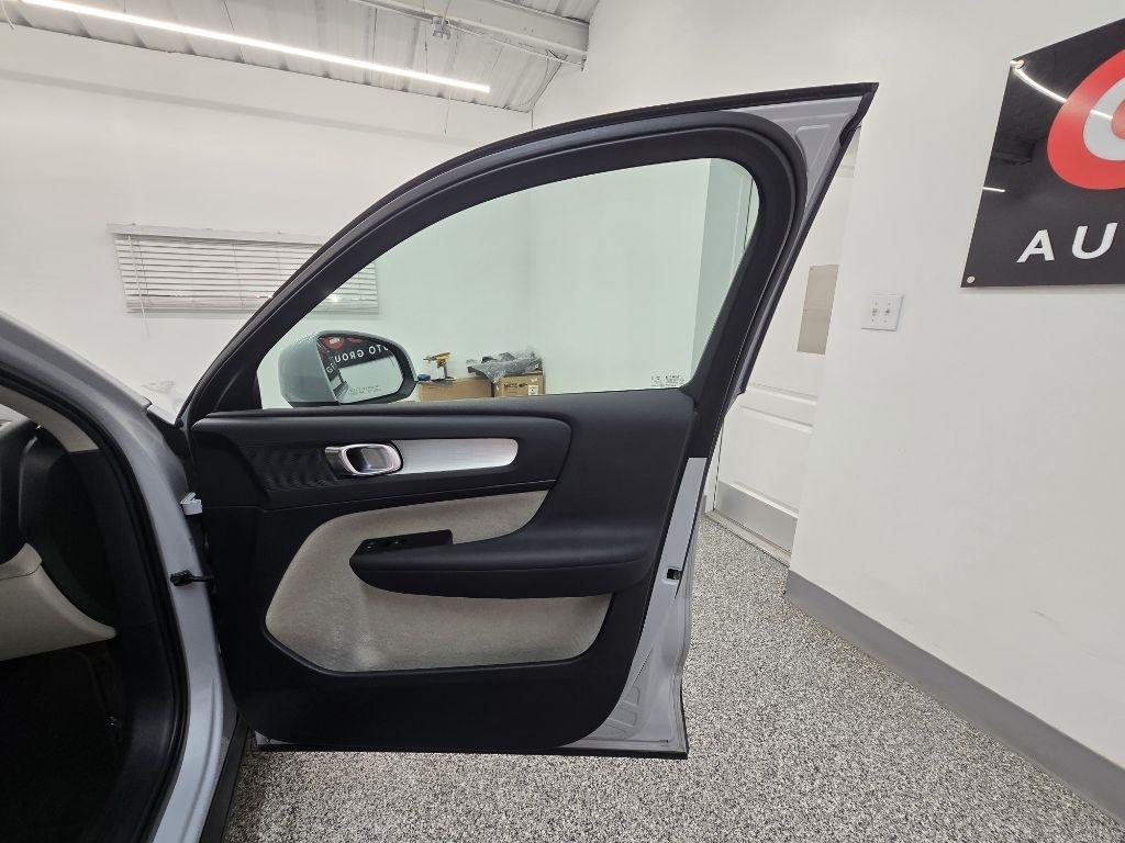 Volvo XC40 T5 Momentum AWD 2021