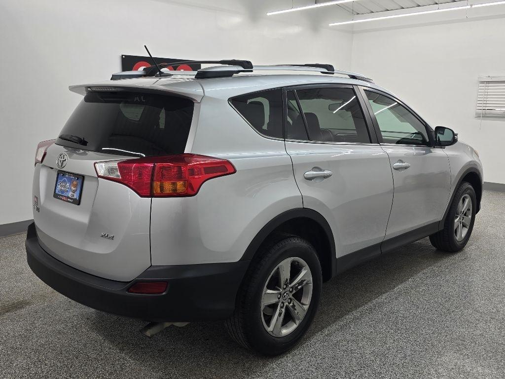Toyota RAV4 XLE FWD 2015