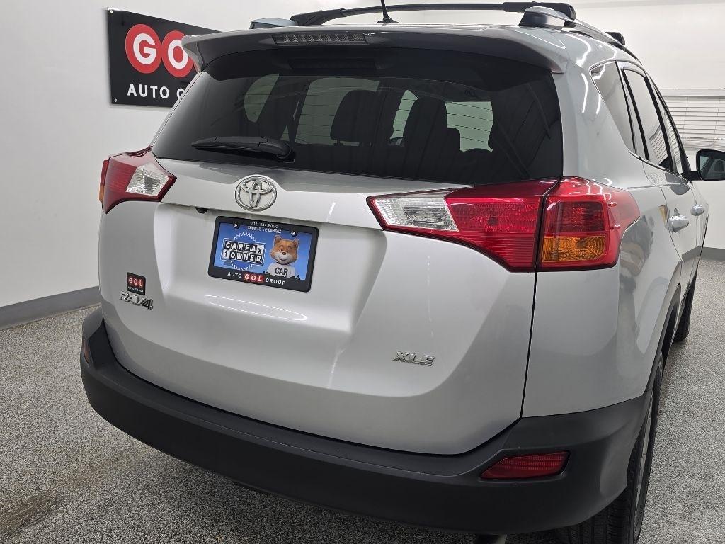 Toyota RAV4 XLE FWD 2015