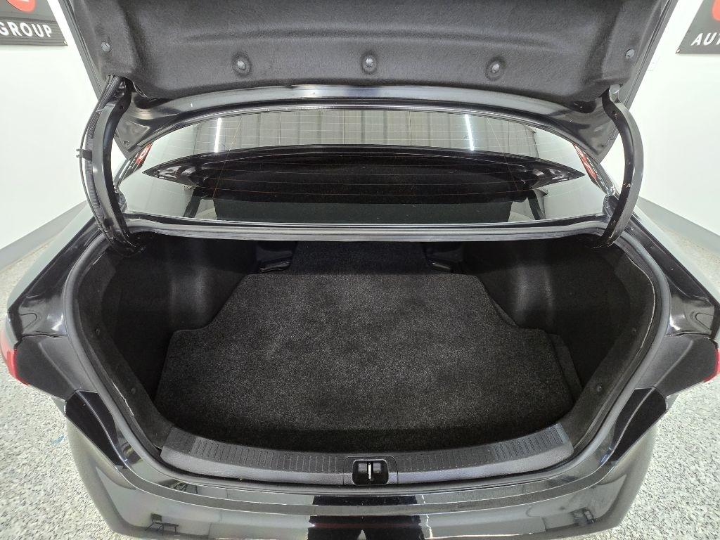 Toyota Corolla LE 2022