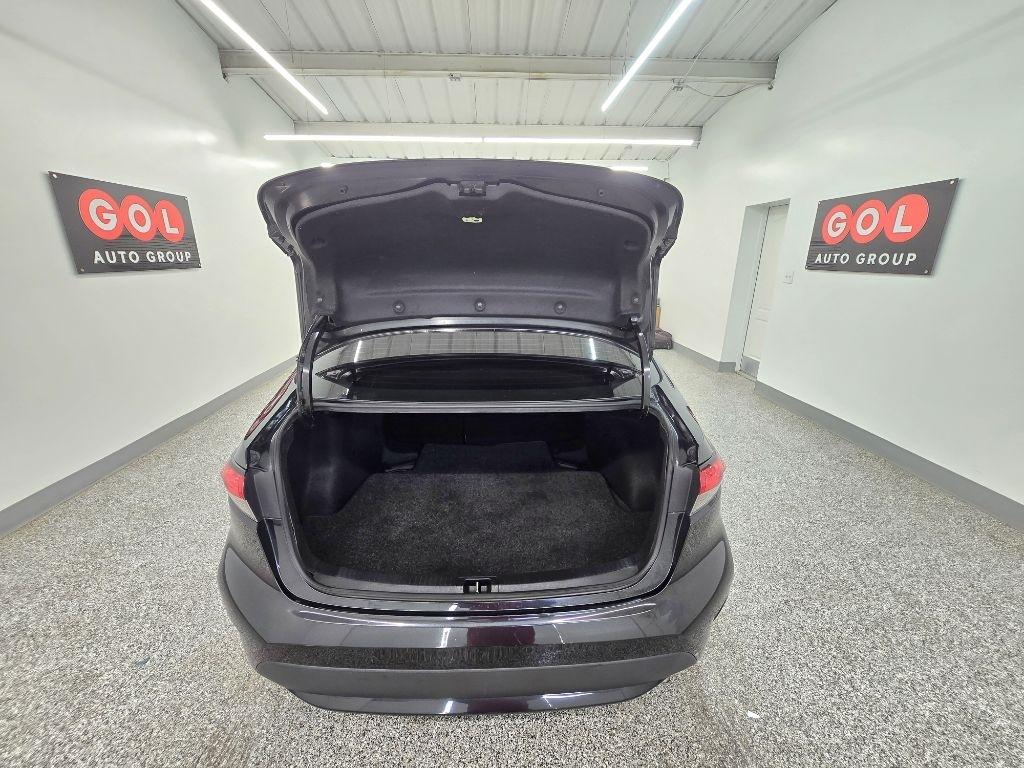 Toyota Corolla LE 2022