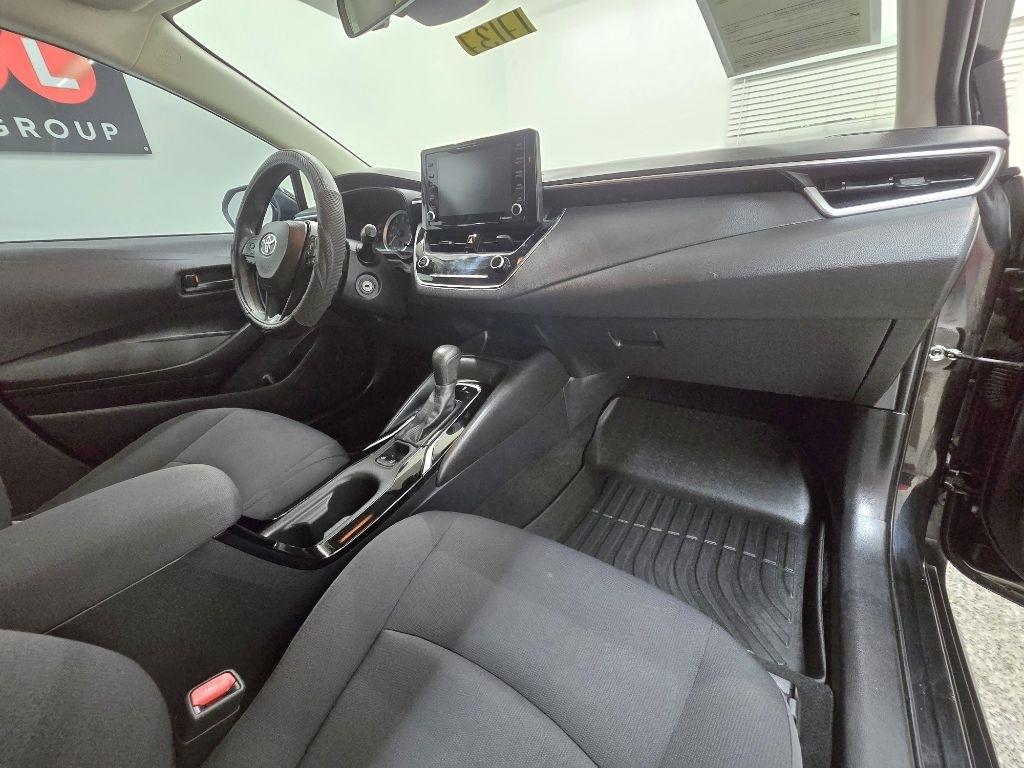 Toyota Corolla LE 2022