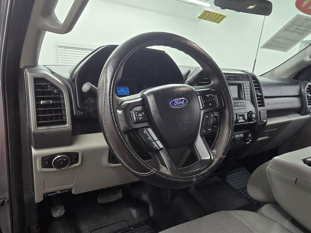 Ford F-250 SD XL Crew Cab 4WD 2021
