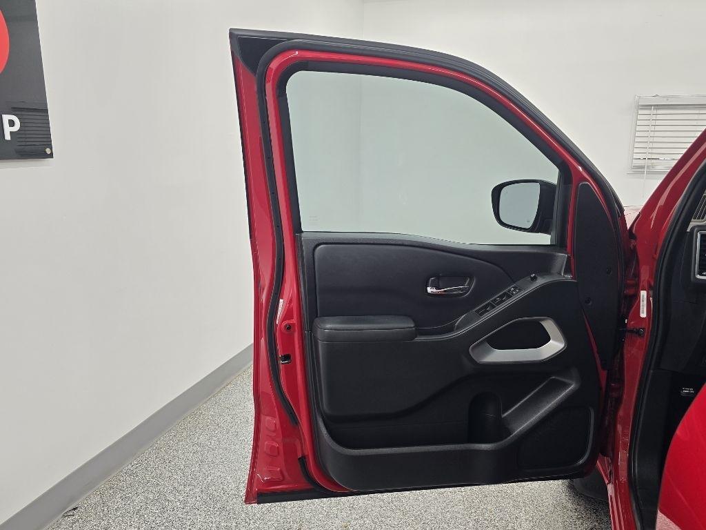 Nissan Frontier S Crew Cab 2WD 2022