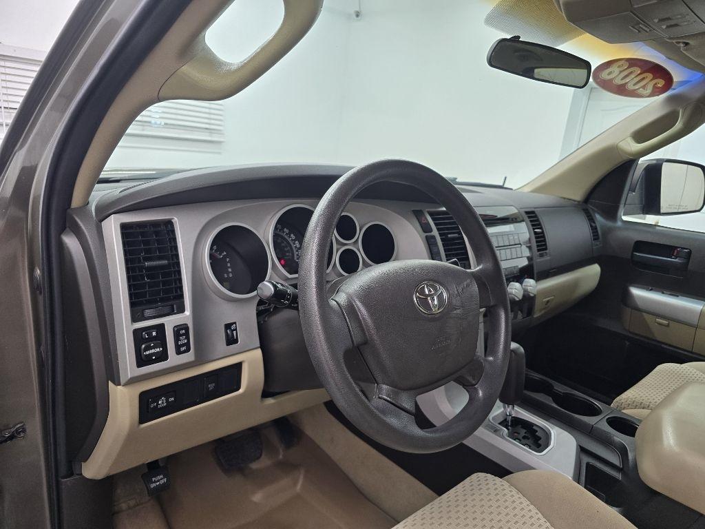 Toyota Tundra SR5 CrewMax 5.7L 2WD 2008