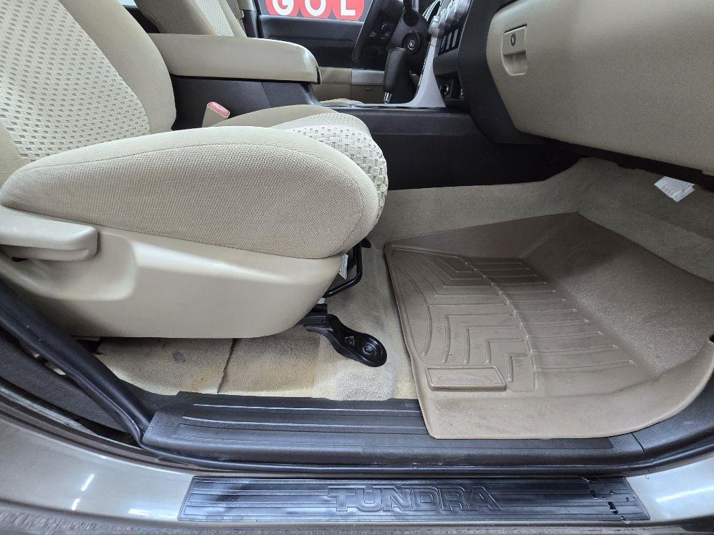 Toyota Tundra SR5 CrewMax 5.7L 2WD 2008