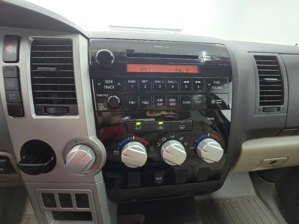 Toyota Tundra SR5 CrewMax 5.7L 2WD 2008