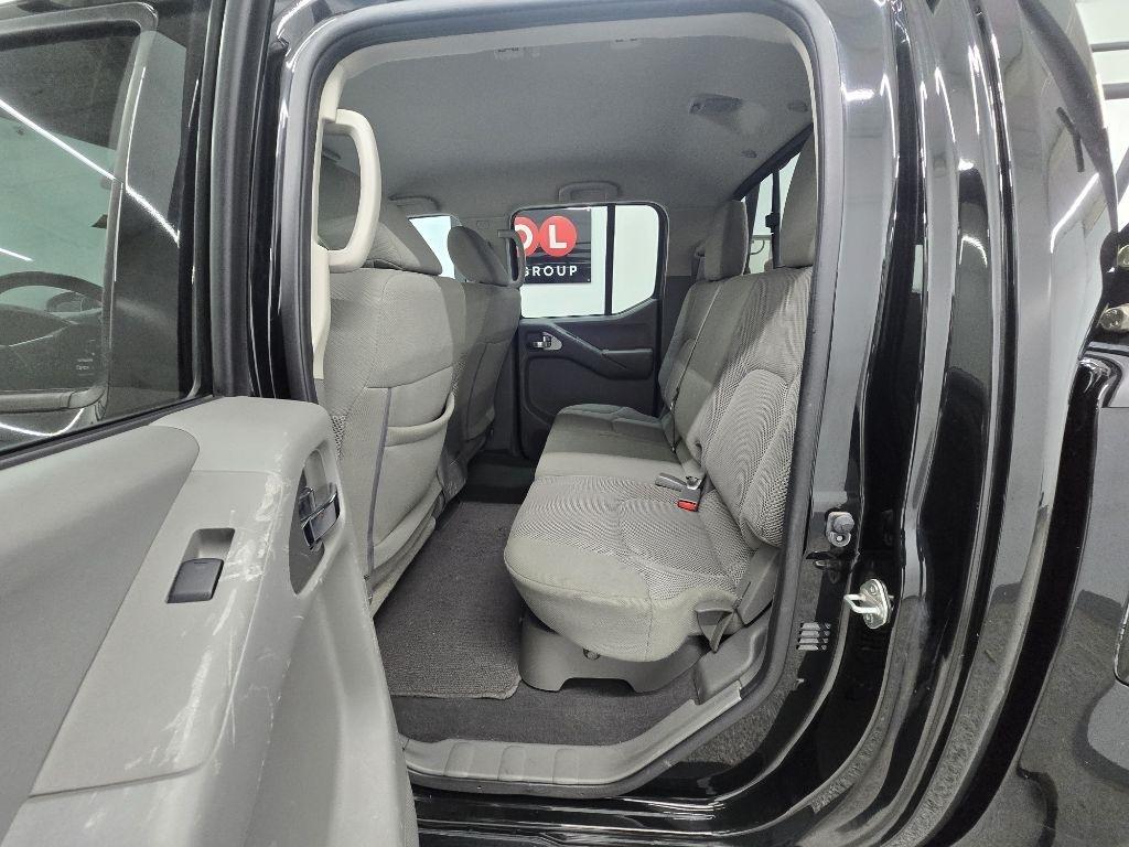 Nissan Frontier S Crew Cab 2WD 2021