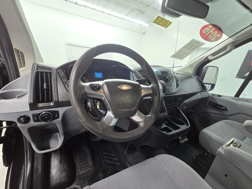 Ford Transit 250 Van Low Roof w/Sliding Pass. 148-in. WB 2016