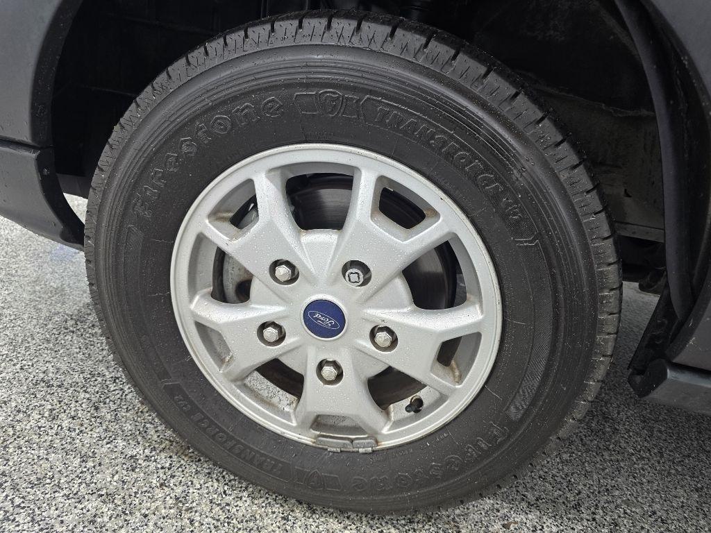 Ford Transit 250 Van Low Roof w/Sliding Pass. 148-in. WB 2016