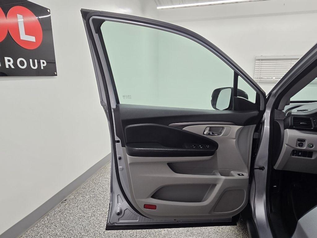 Honda Pilot LX 2WD 2019