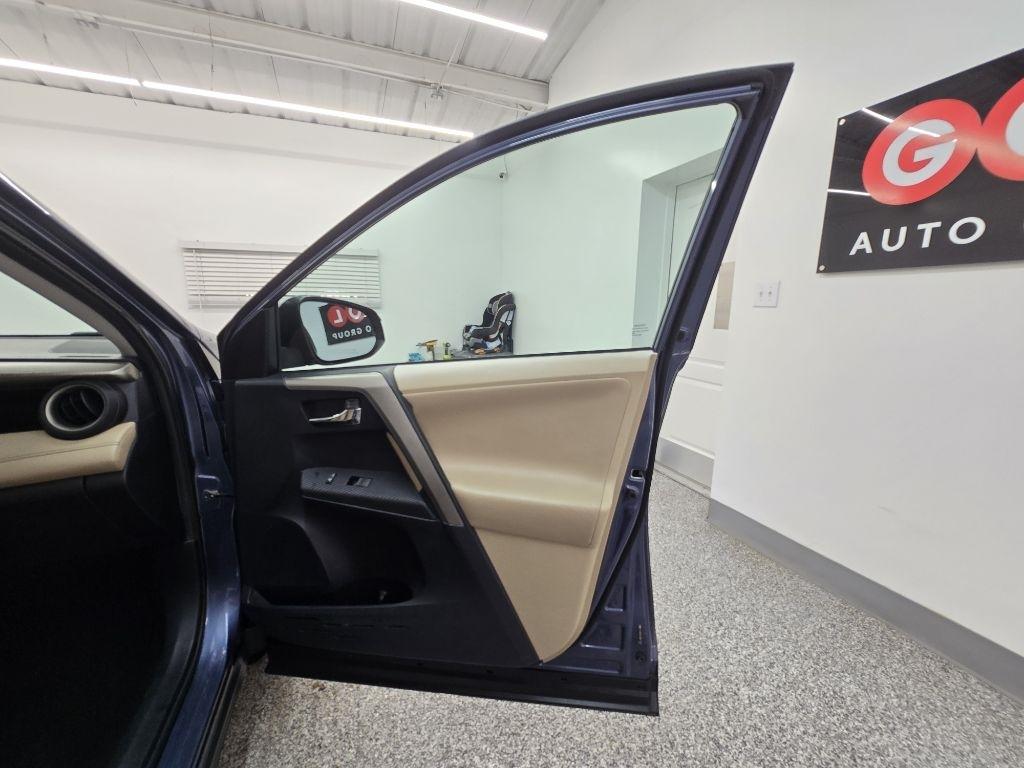 Toyota RAV4 Limited AWD 2013