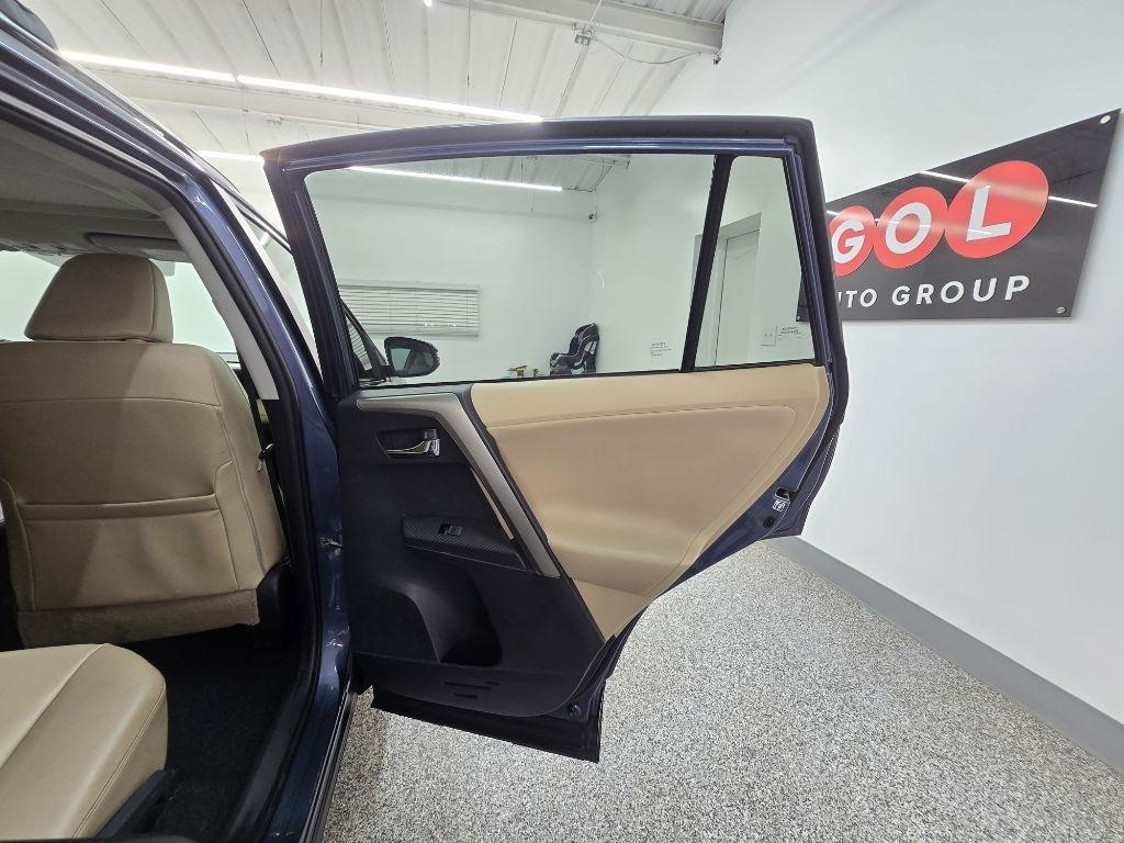 Toyota RAV4 Limited AWD 2013