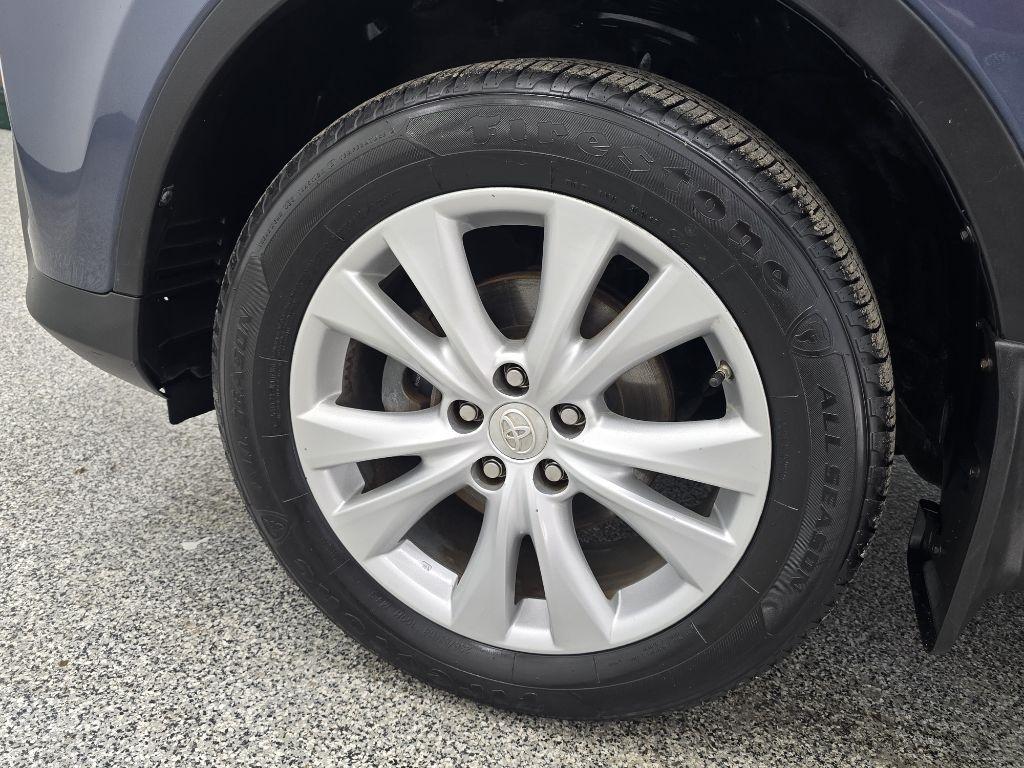 Toyota RAV4 Limited AWD 2013