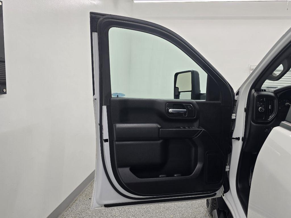 Chevrolet Silverado 2500HD Work Truck Double Cab Short Box 2WD 2022