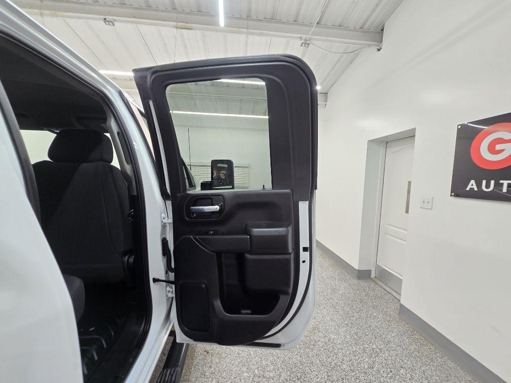 Chevrolet Silverado 2500HD Work Truck Double Cab Short Box 2WD 2022