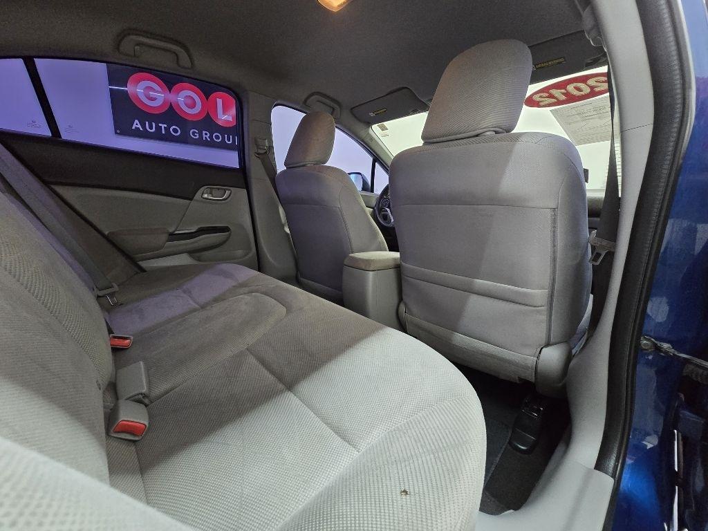 Honda Civic LX Sedan 5-Speed AT 2012