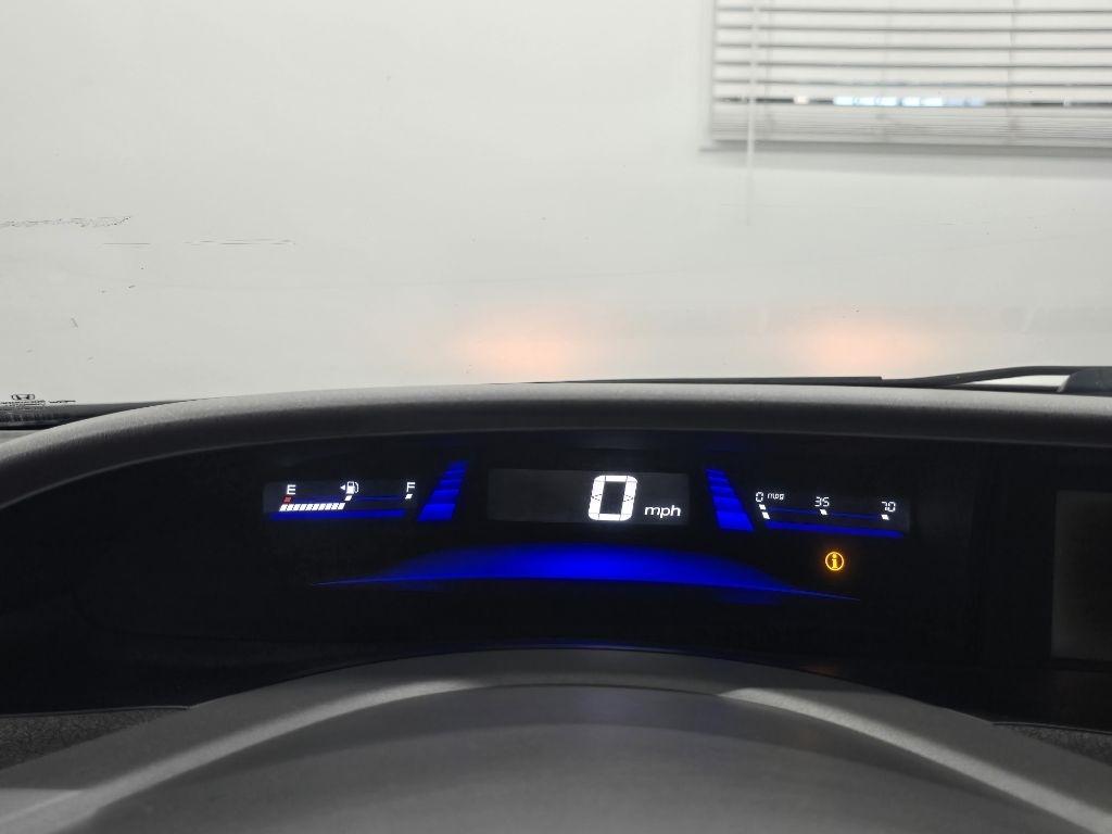 Honda Civic LX Sedan 5-Speed AT 2012