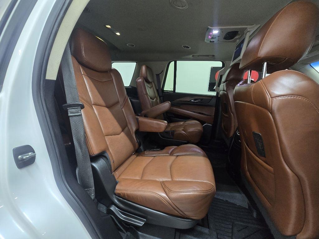 Cadillac Escalade Premium 2WD 2016