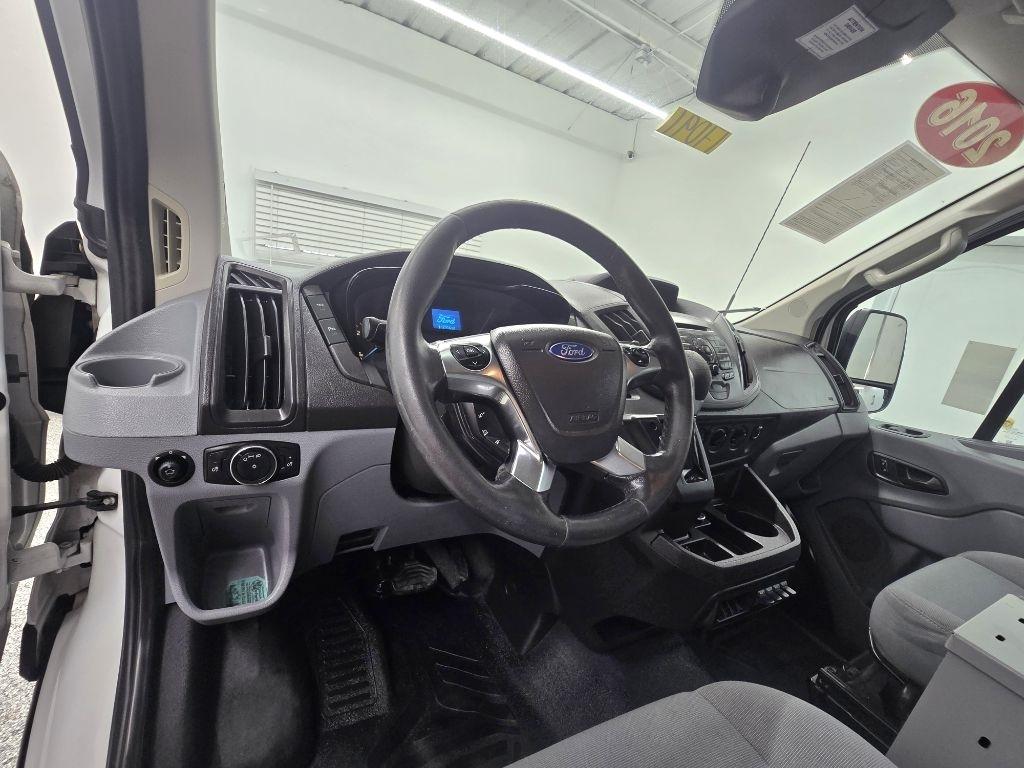 Ford Transit 250 Van Low Roof w/Sliding Pass. 130-in. WB 2016