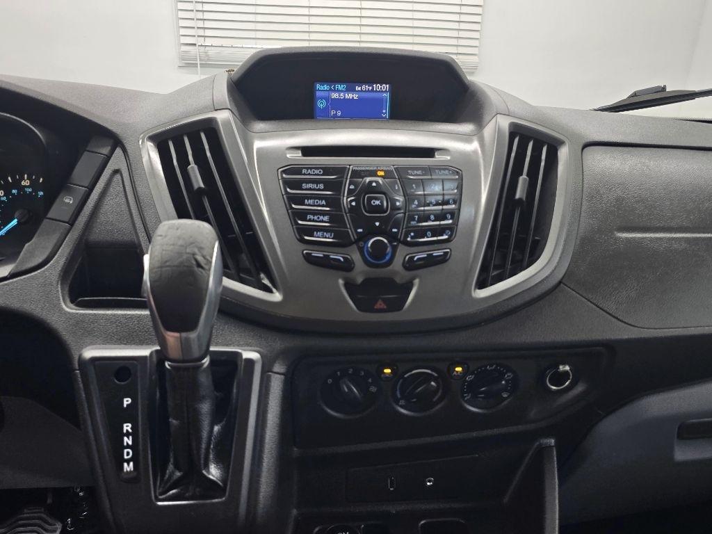 Ford Transit 250 Van Low Roof w/Sliding Pass. 130-in. WB 2016